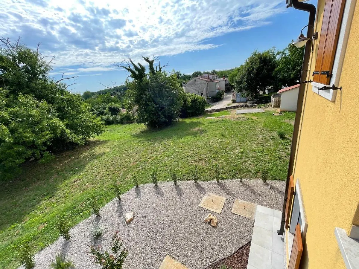 Villa Berto Nedescina 0*,  Croatia